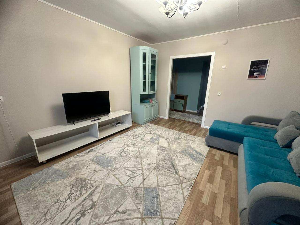 Lux Home На Берегу Ульбы Ustʼ-Kamenogorsk Exteriör bild